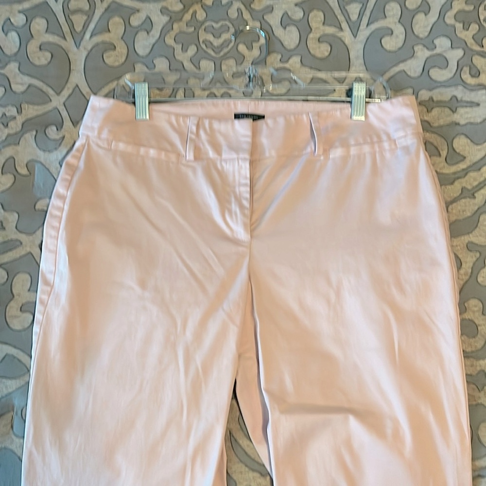 Ann Taylor Factory size 8 pale pink crop pants